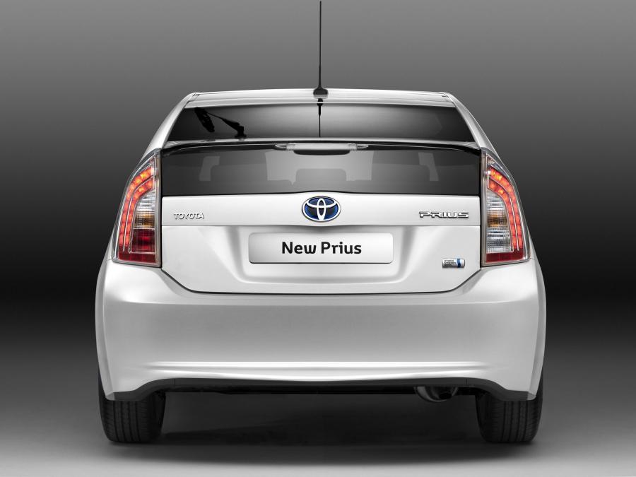  Toyota Prius 2011 года  (фото 6 из 36)